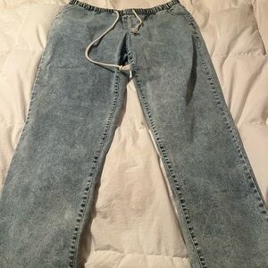 Men's Light Blue Jeans